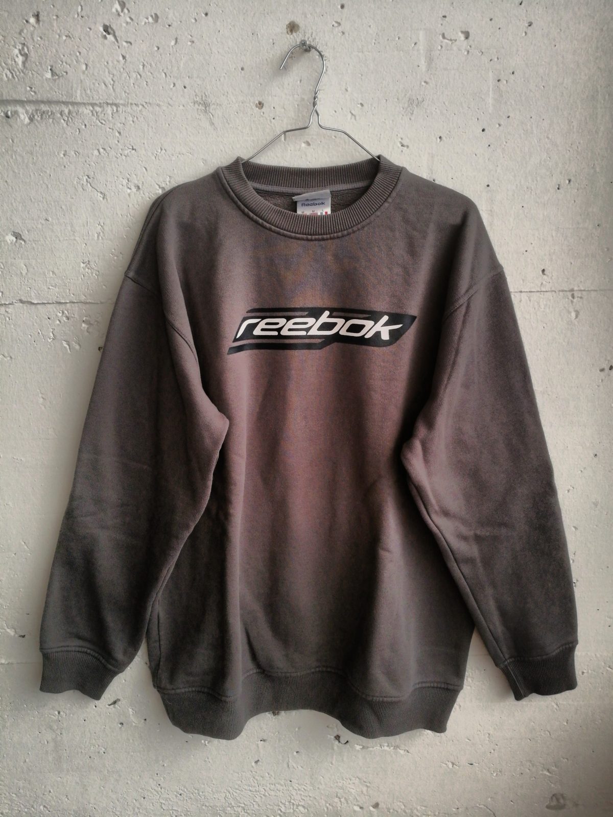 90'S Reebok Logo Sweatshirt, Men's Size L, Vintage unclear gray type Vintage Second Hand