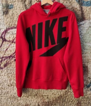 red nike apparel