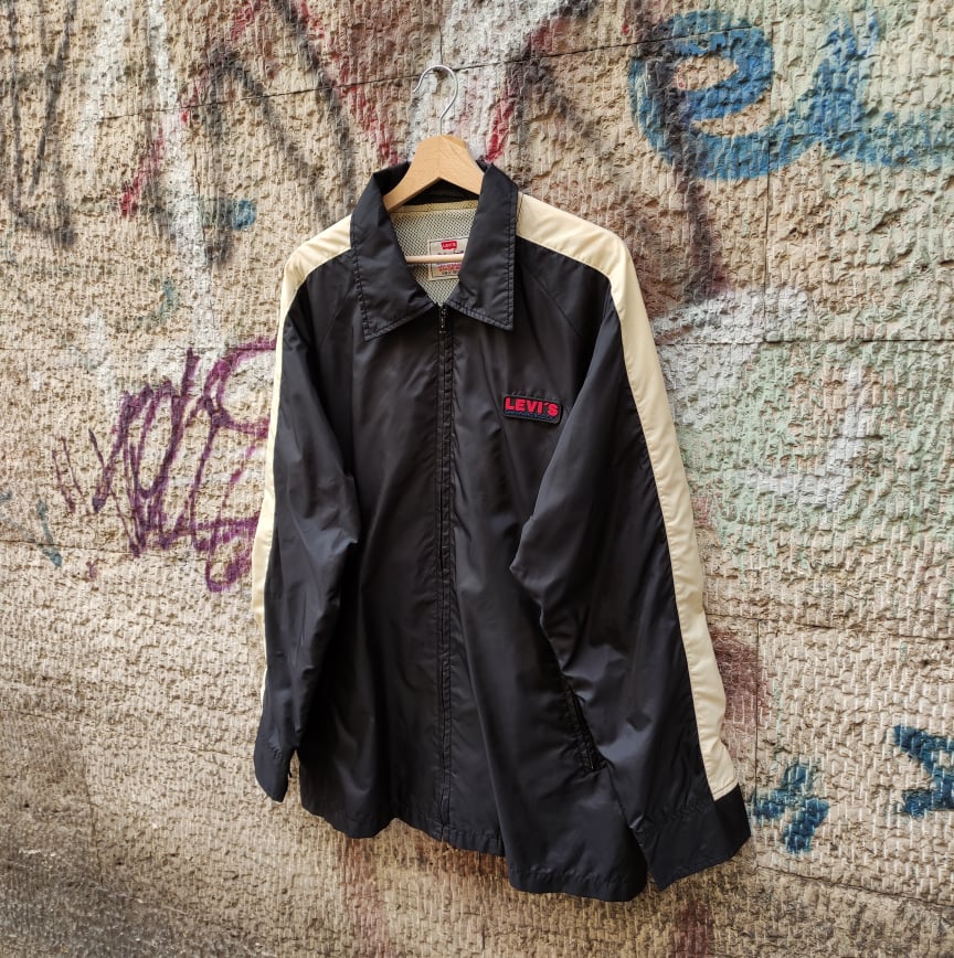 Levi's Women's Nylon Color Block Windbreaker Jacket - Lightweight With Adjustable Hood