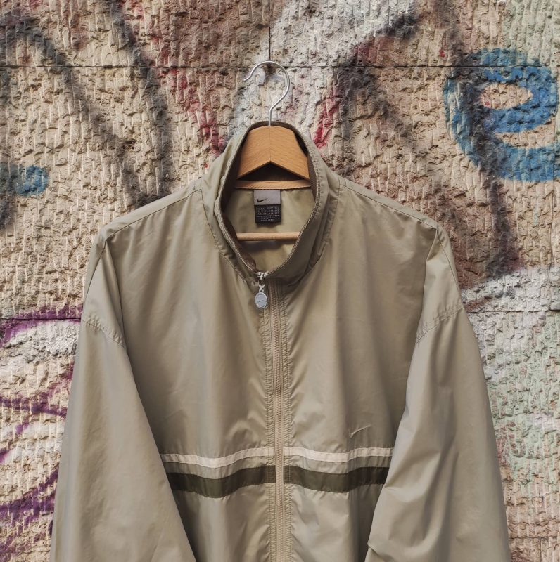 mens nike vintage windbreaker